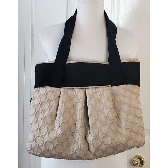 Varu Stella Purse Black Tan Shoulder Bag Key holder Pockets Cloth Handbag EUC - Picture 2 of 6